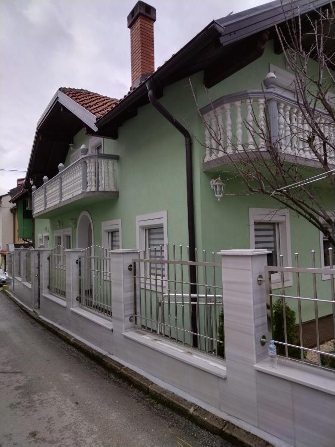 Uspinjaca Apartment Sarajevo Exterior photo